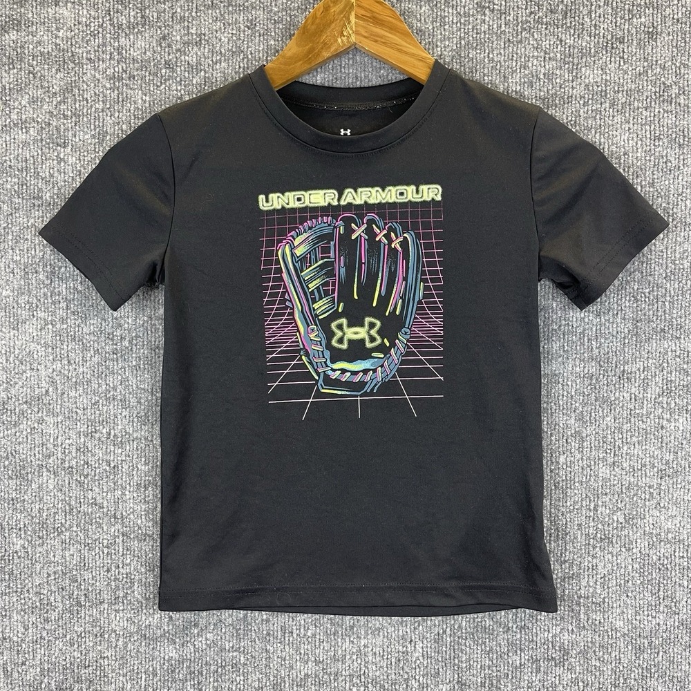Under Armour T-Shirt Boy's Size 6 Black Cyber Mitt Short Sleeve